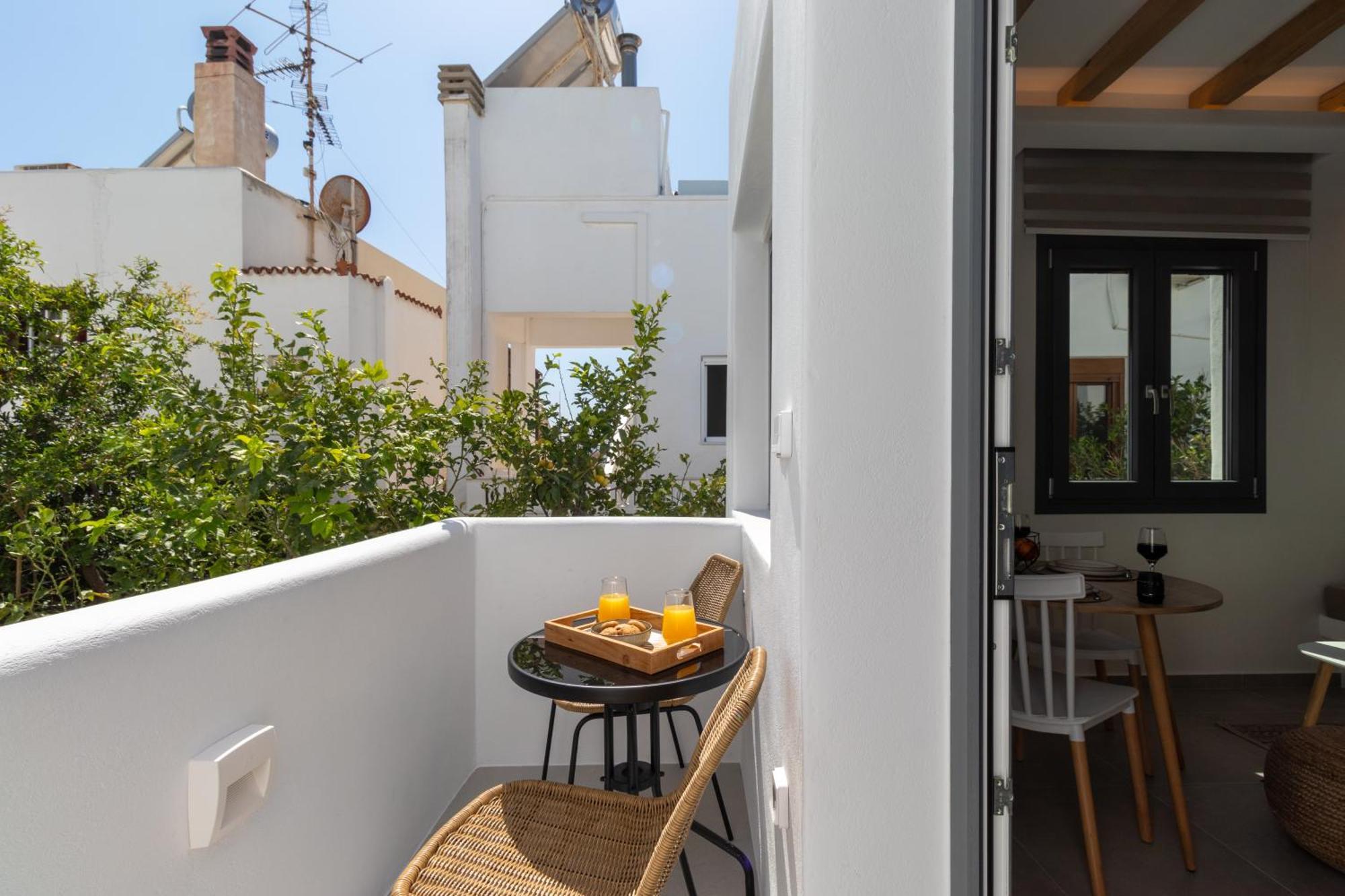 Juliano Luxury Apartments, Port Of Naxos Apartment