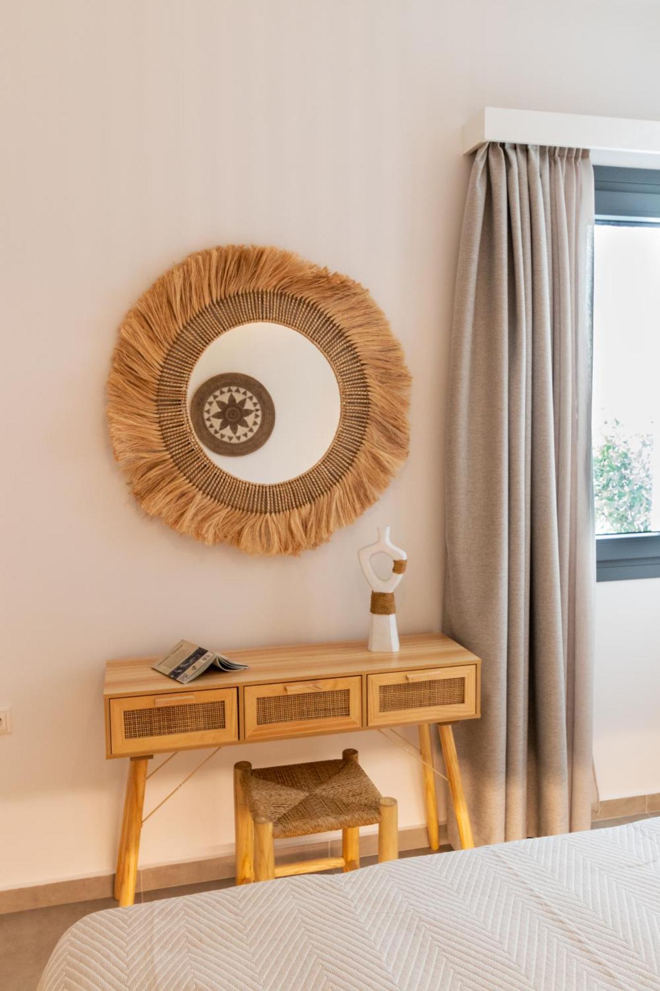 Juliano Luxury Apartments, Port Of Naxos