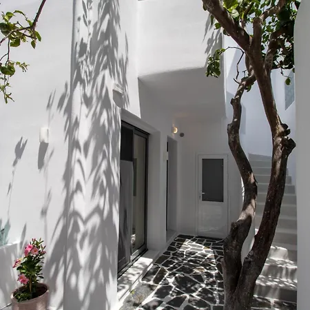 Juliano Luxury Apartments, Port Of Naxos Naxos City Exterior photo